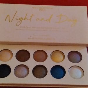 Revolution Pro Night & Day Eyeshadow Palette (never used)